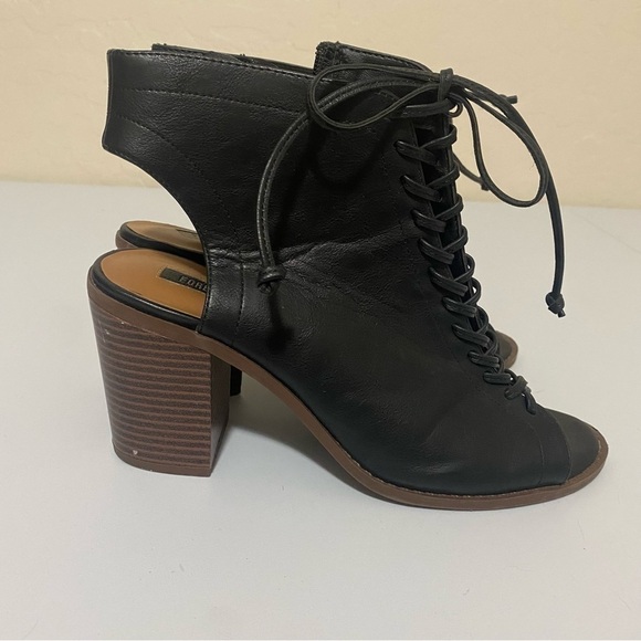 Forever 21 black lace up open toed booties Size 9 - Picture 2 of 7